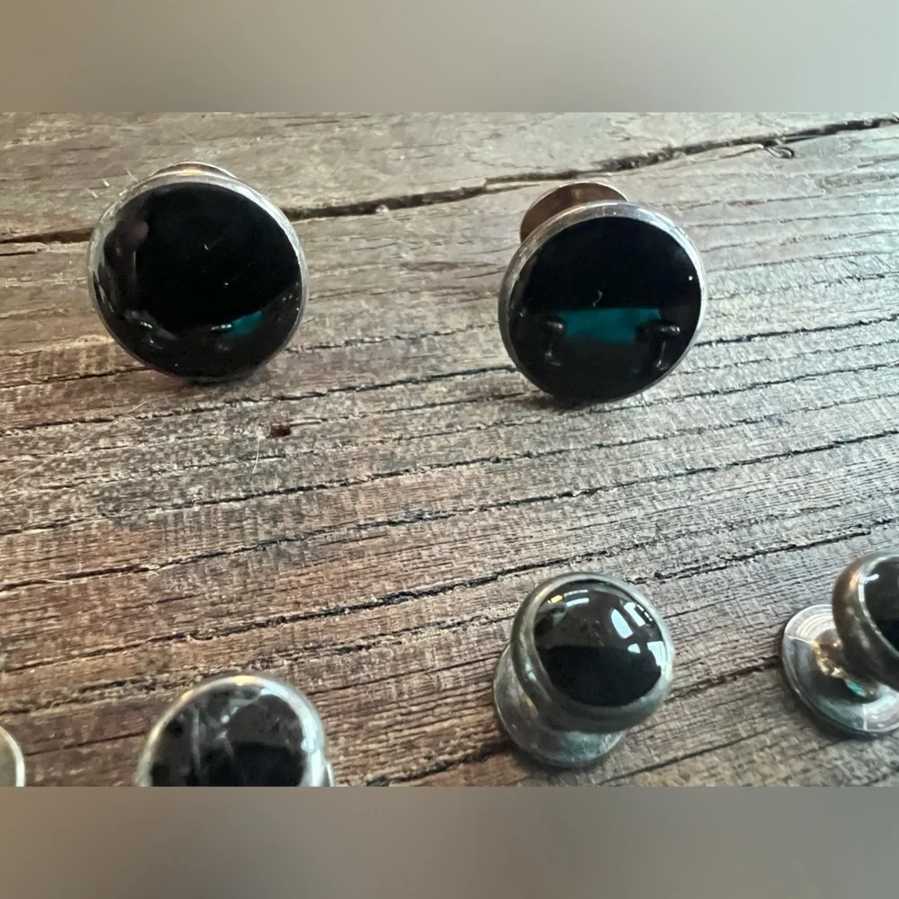 Elegant Black Cufflinks Set with 4 studs